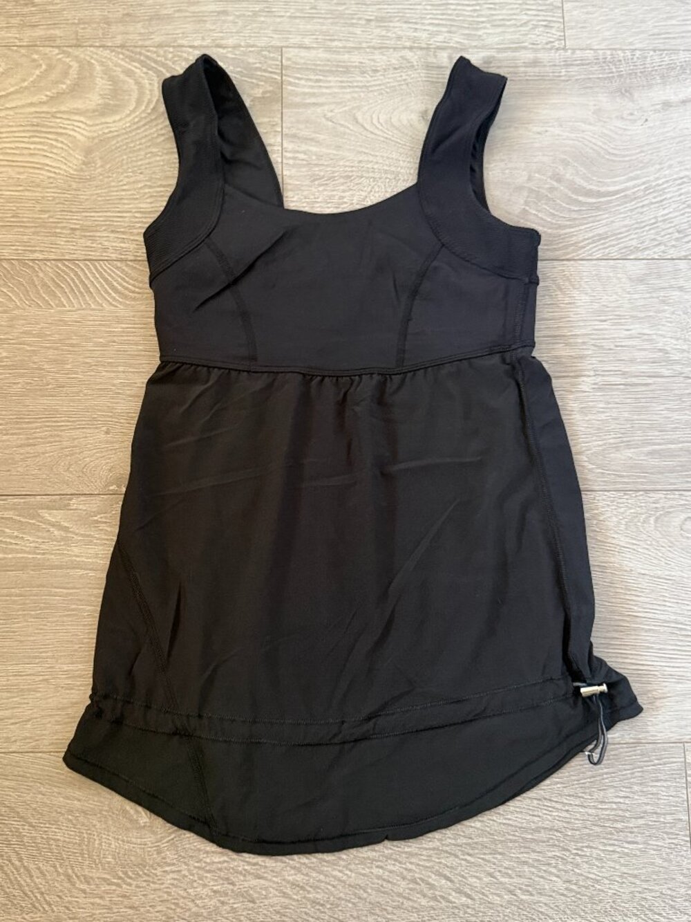 lululemon Black Cinched Tank Top Built-In Bra Size 2